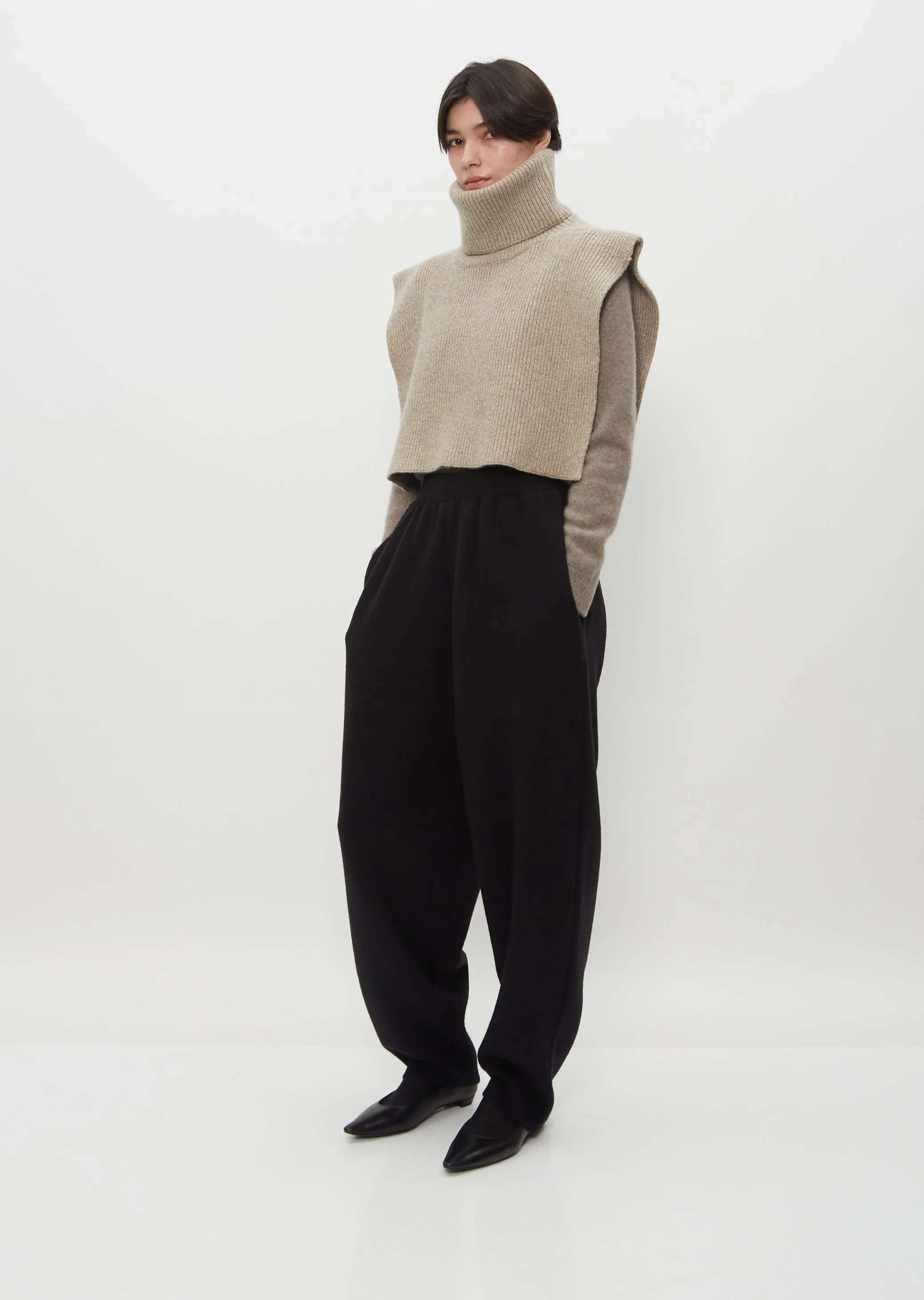 Ednah Pants — Black