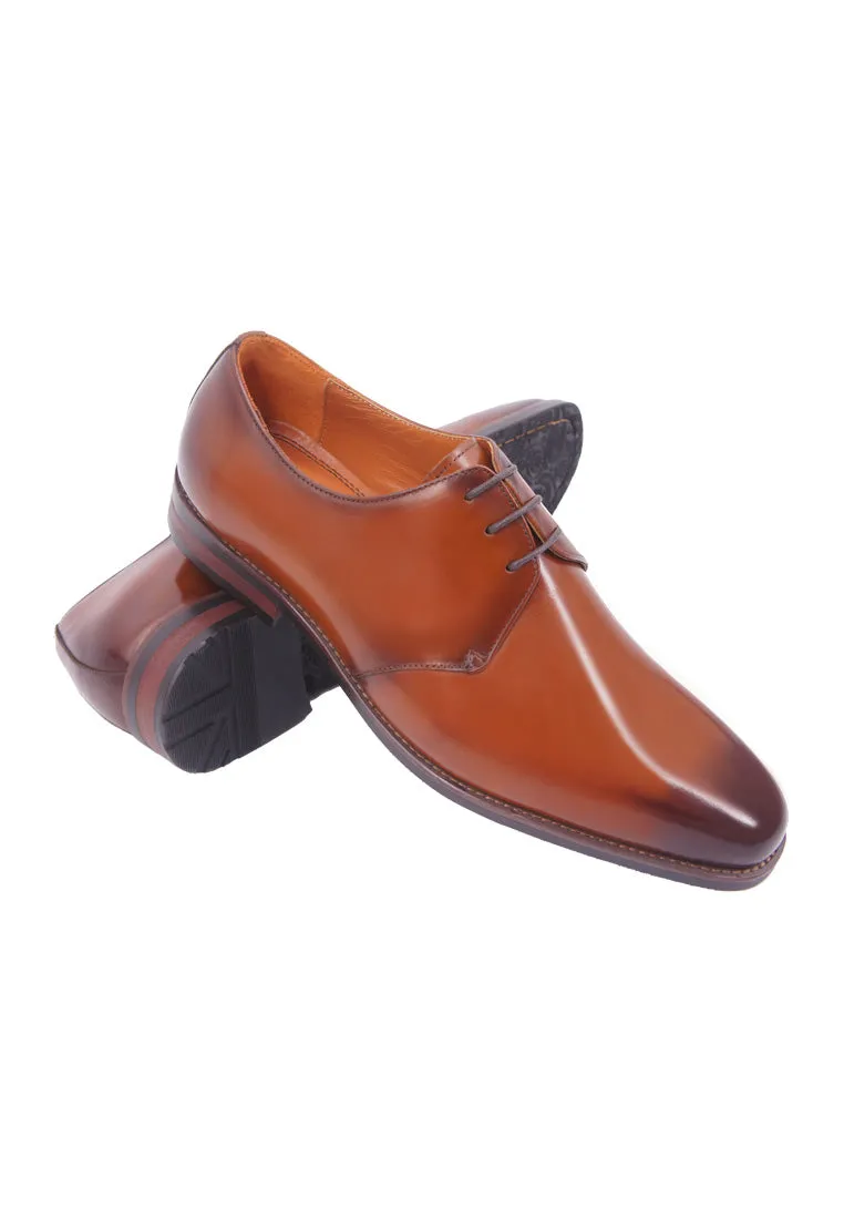 Simon Carter Lace-up Derby - Tan